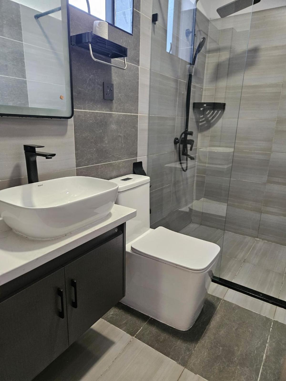 Royalty Cubes-Jkia Hotell Nairobi Exteriör bild